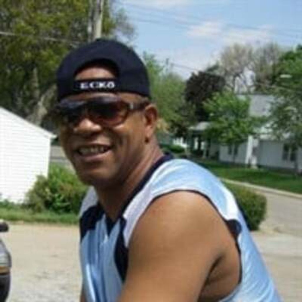 Julian J. Medina Hernandez Profile Photo