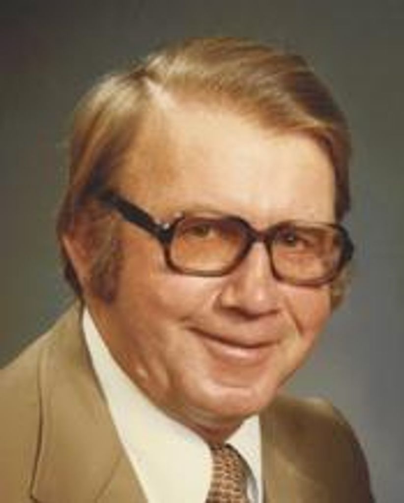 Harold E Peterson