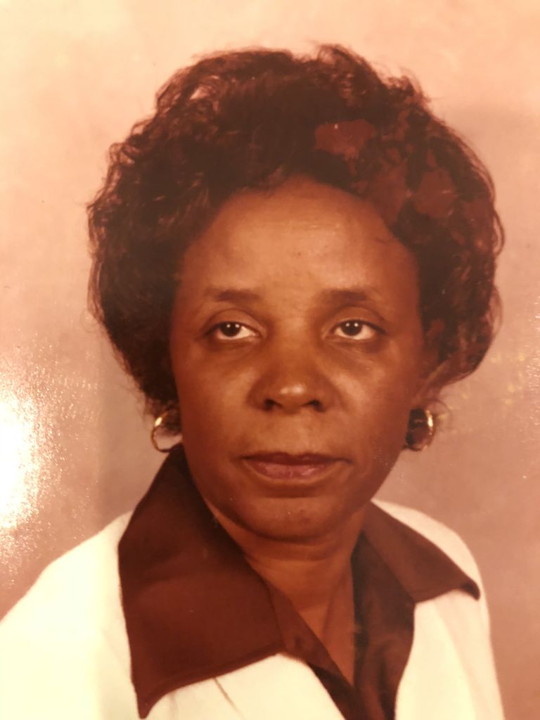 Mrs Annie Mae Gearing Profile Photo