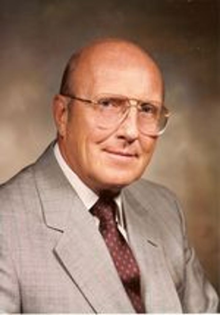 Howard Wayne Tippee
