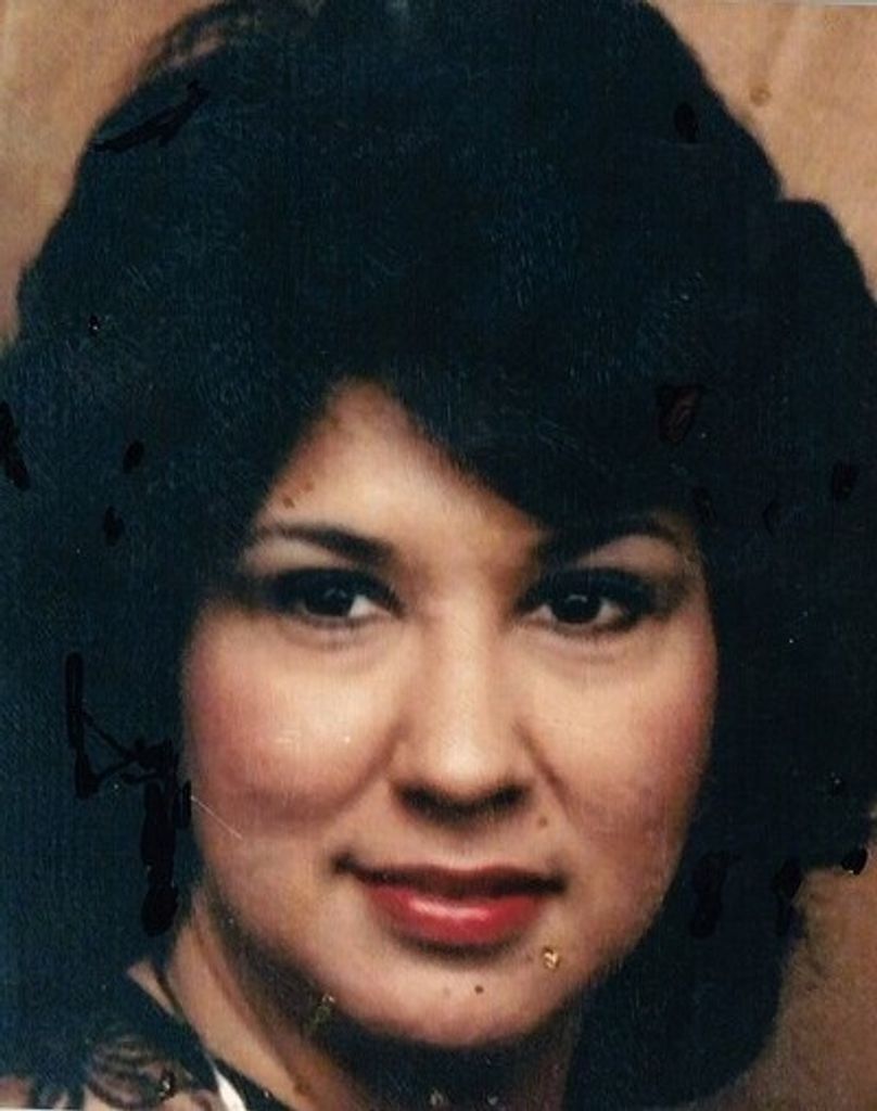 Odelia Rose Vaughn Profile Photo