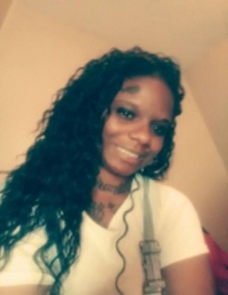 Leashia  Denai  Hughes