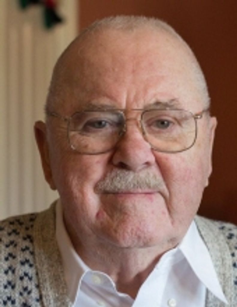 Richard "Dick" Emmitt Harding