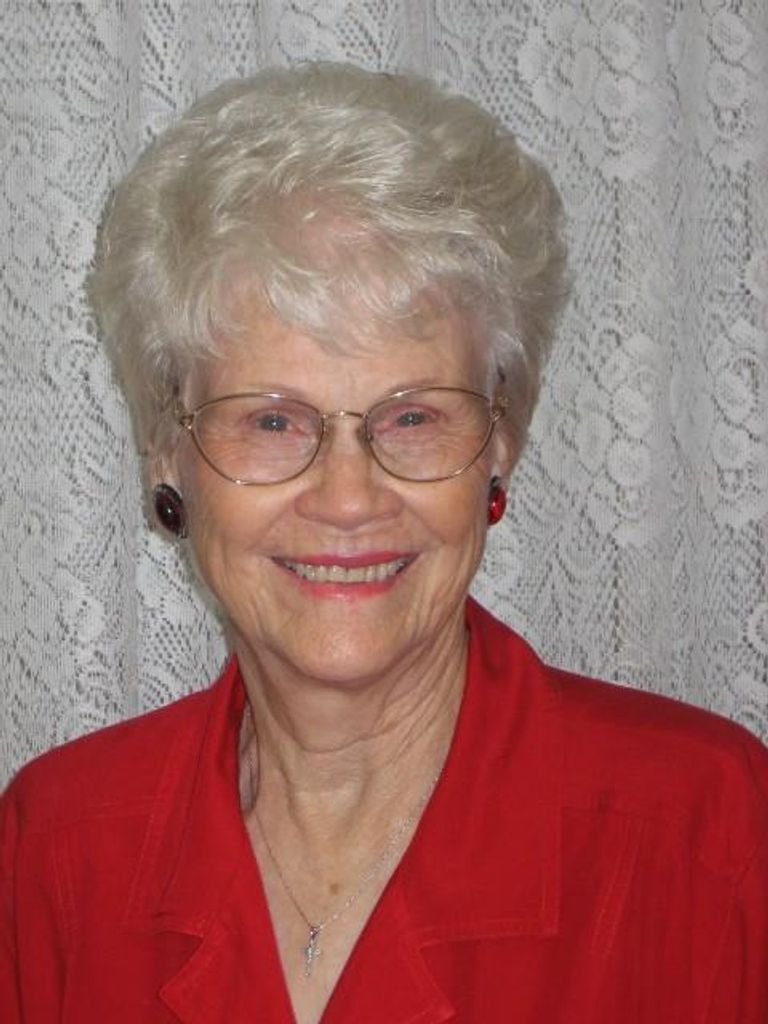 Nadine Rogers Profile Photo