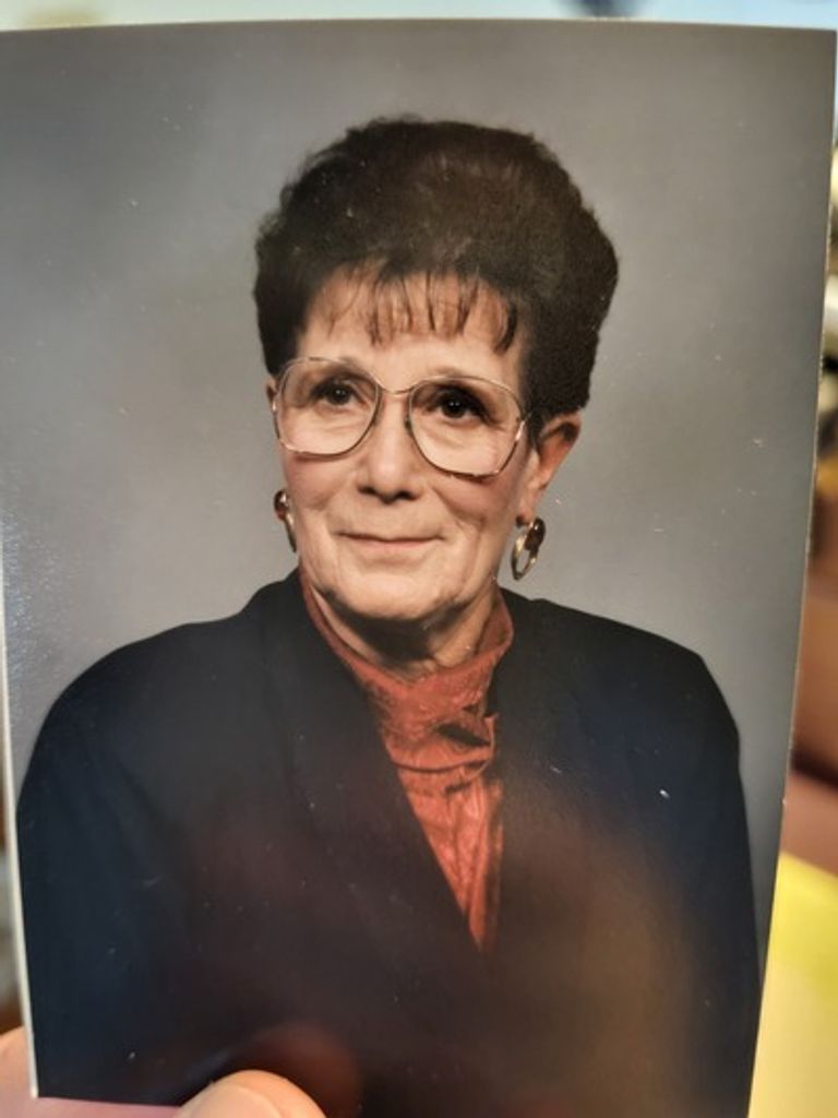 Lauris M Dudgeon Profile Photo