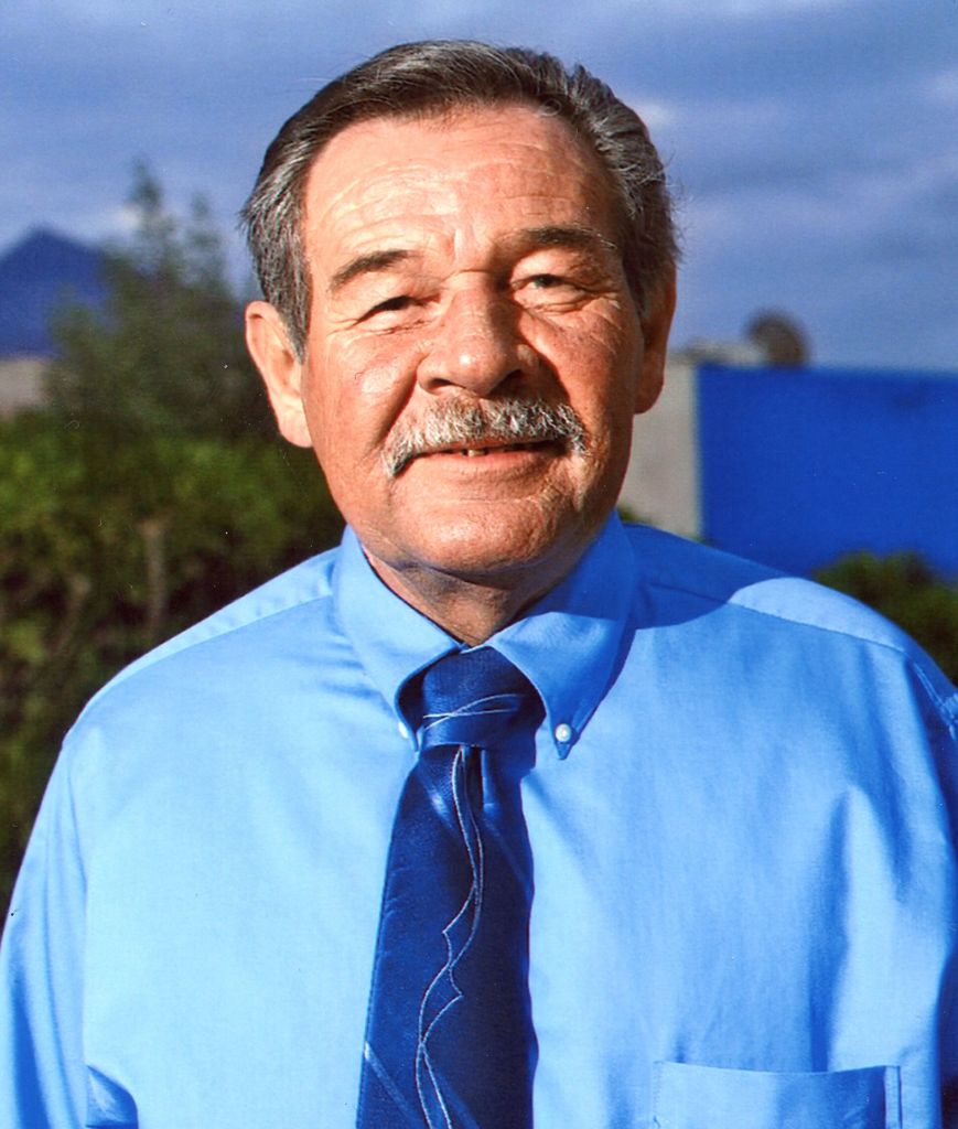 Lloyd Holden