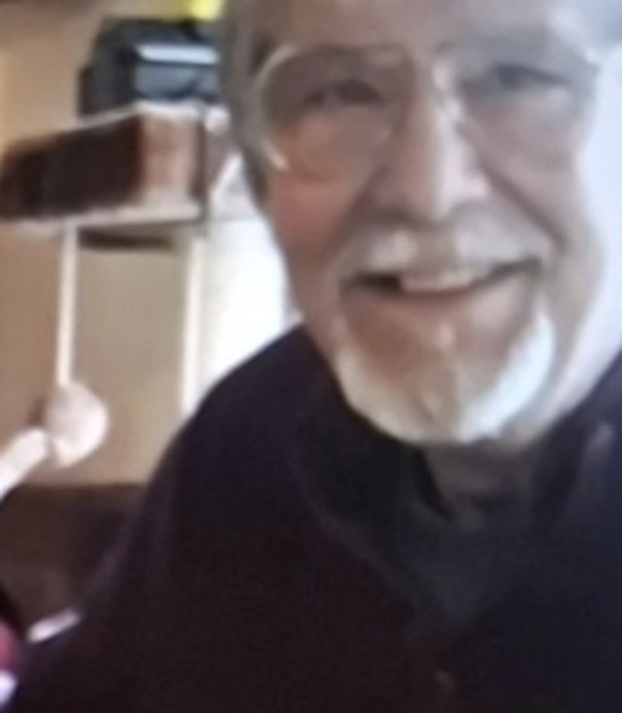 Robert Blake Profile Photo