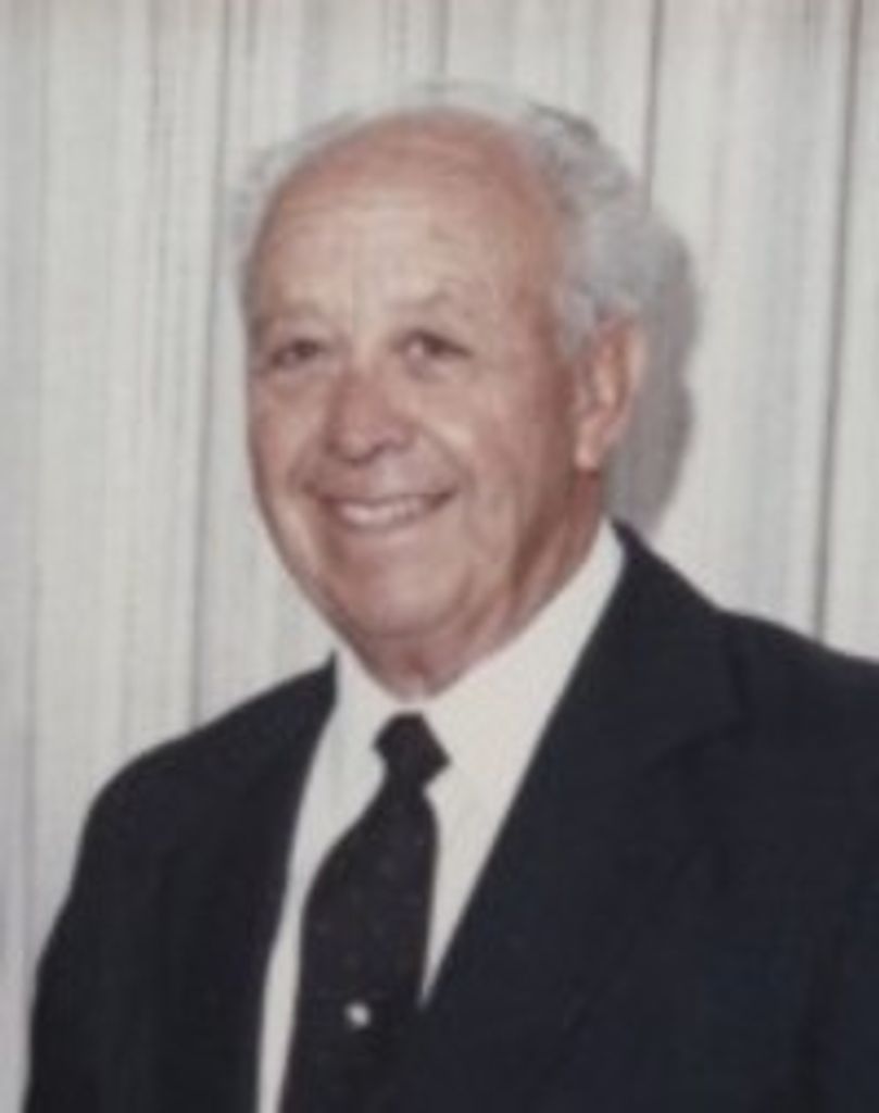 Lowell Barber