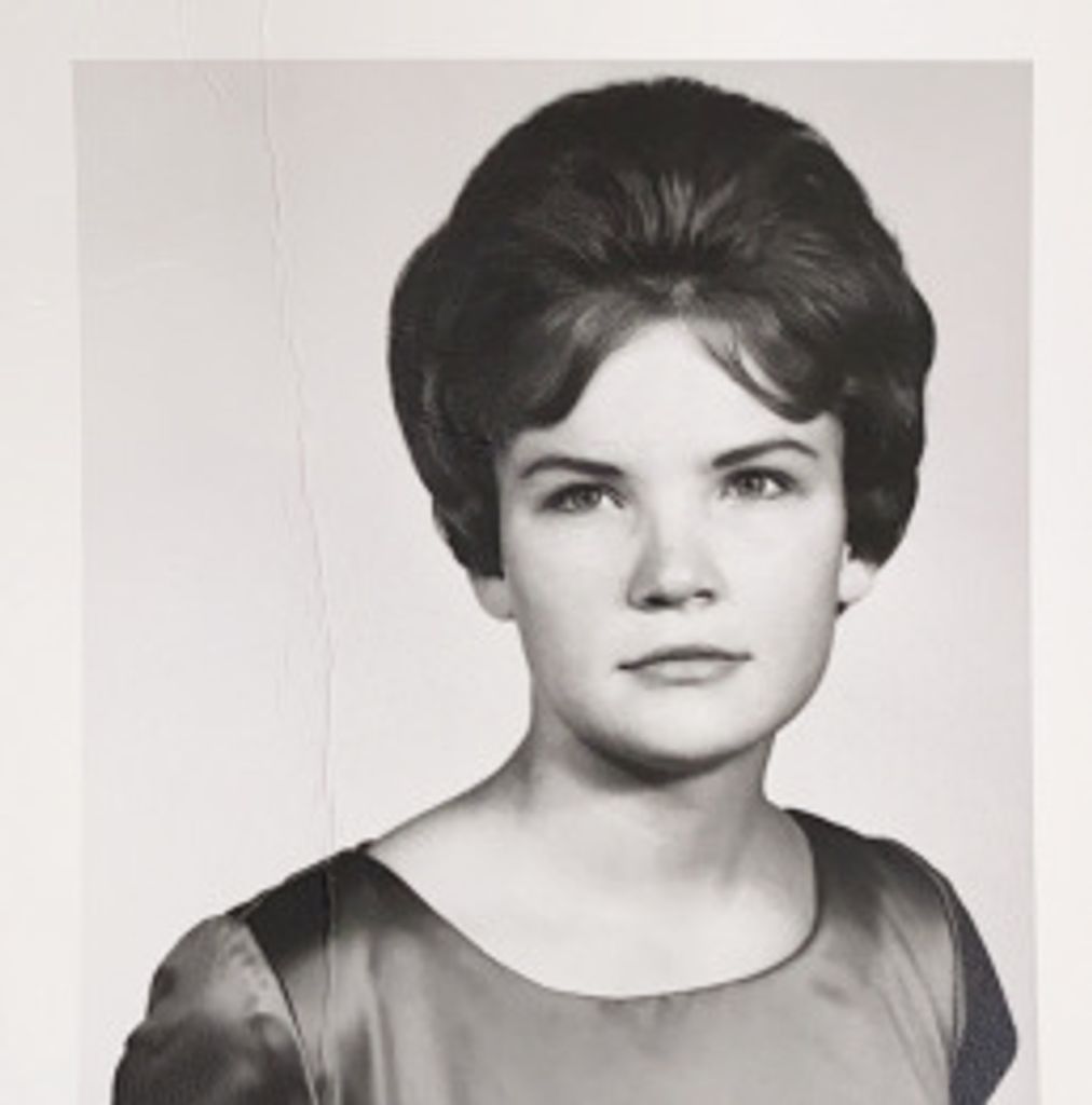 Evi Macdonald Profile Photo