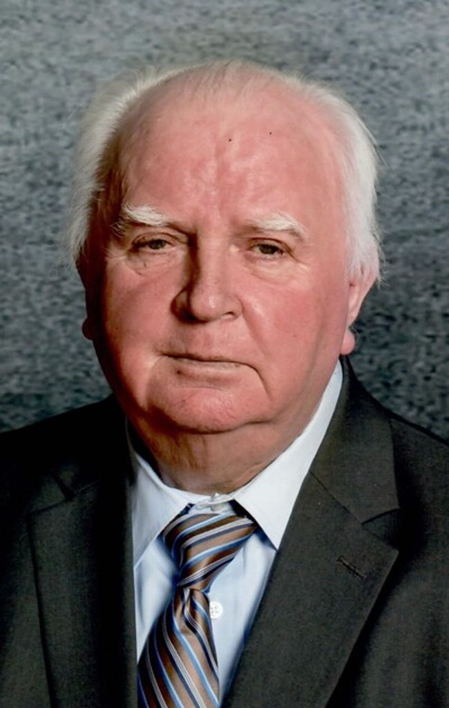 Petr Y. Sanzhura
