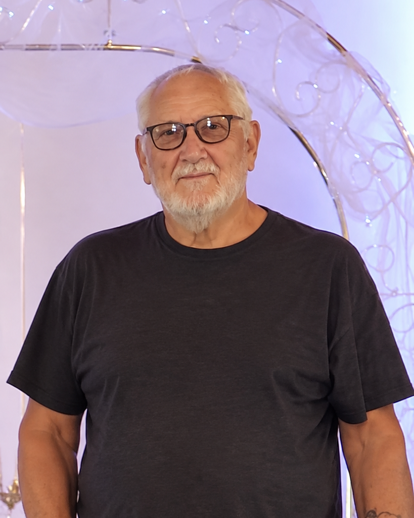 Douglas Long Profile Photo