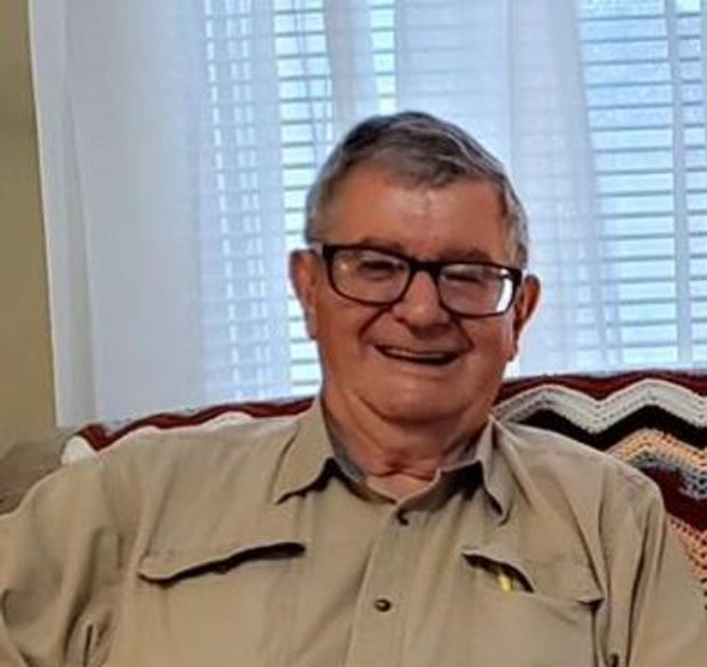 Thomas Omar Bass Profile Photo