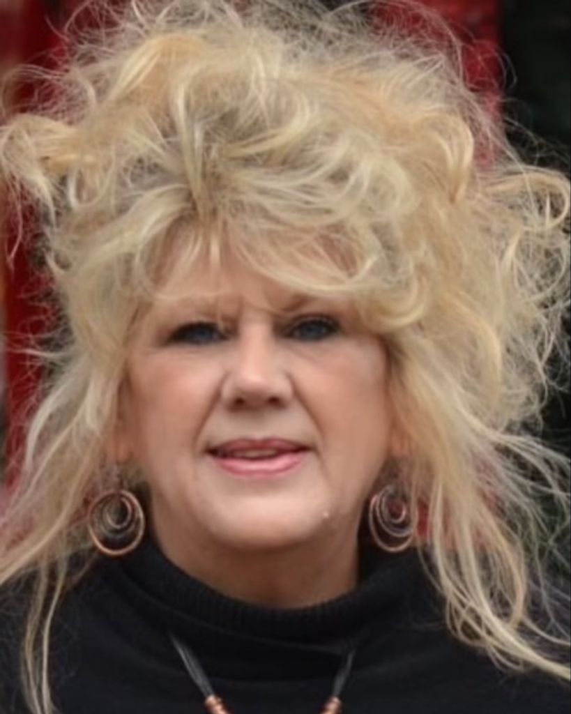 Lisa Charlene Wilt Profile Photo