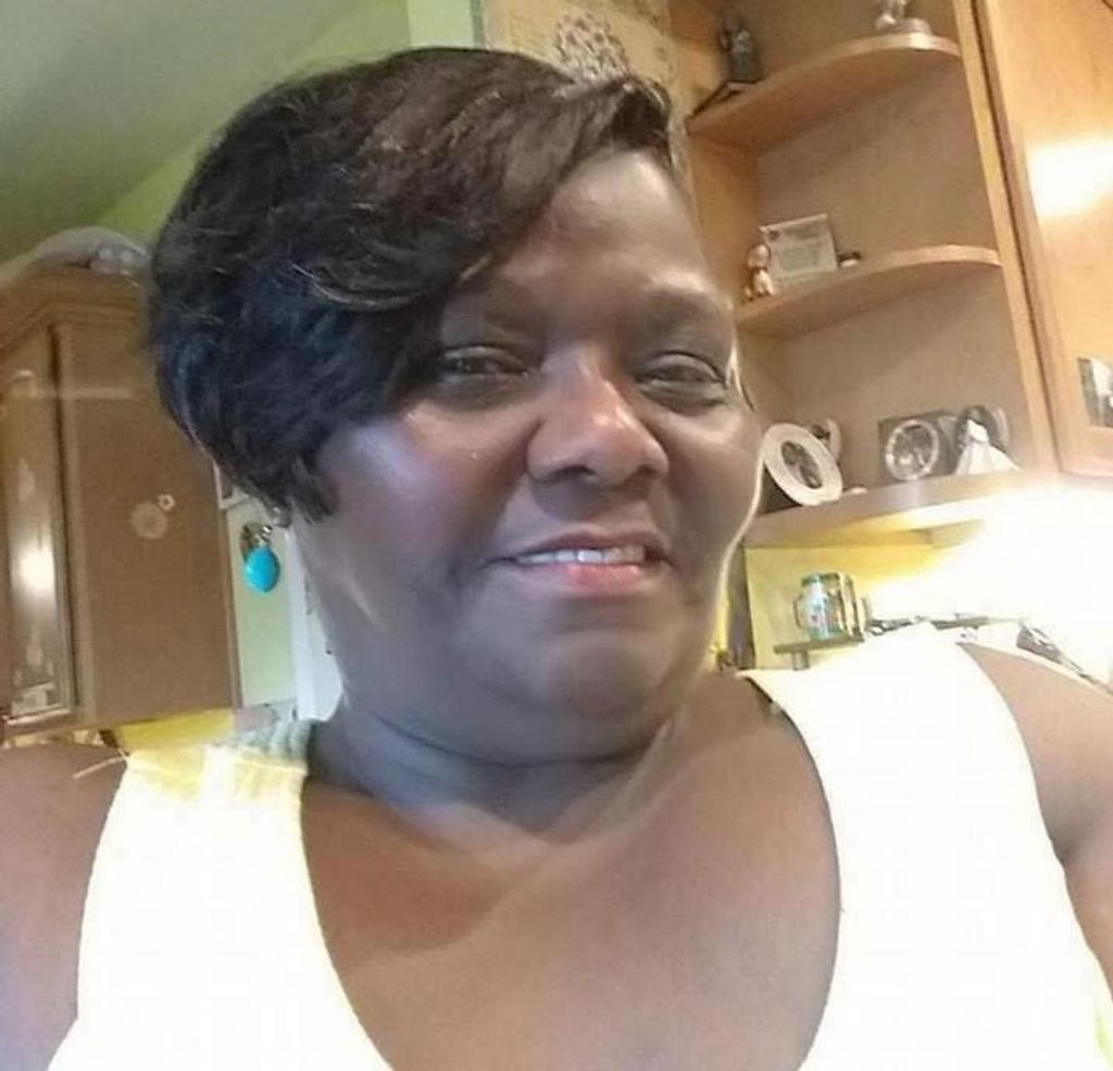 Linda Fay Plummer Profile Photo