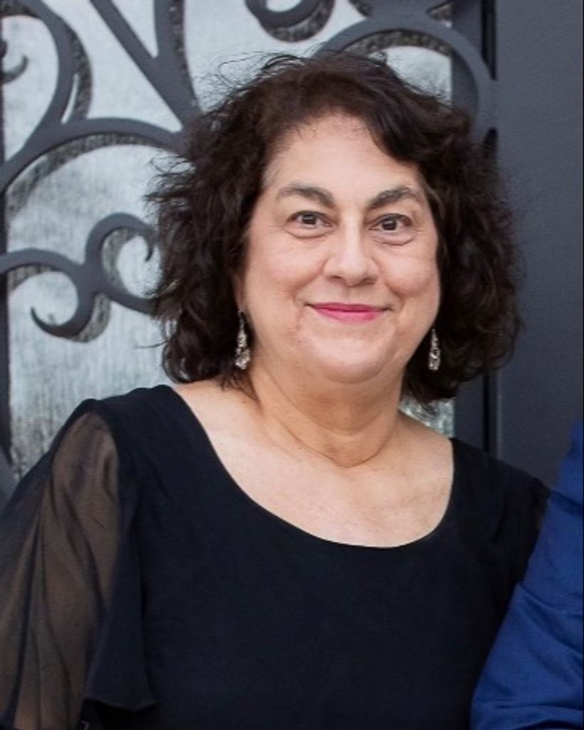 Rosanne Perrone Ely Profile Photo