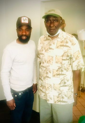 Calvin Earl Reed photo gallery thumbnail 48 of 58