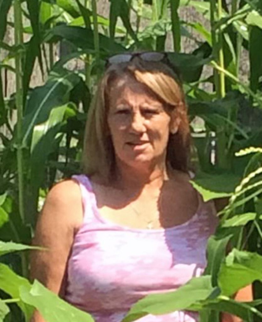 Deanna "Dee" Richards Profile Photo