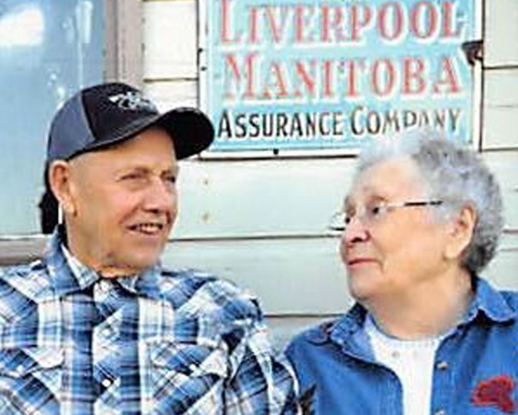 Doreen & Earl Johnston