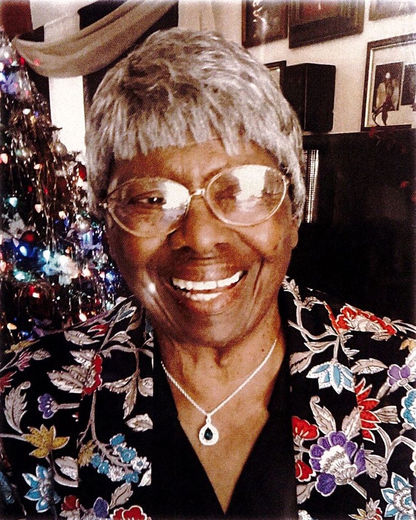 Ophelia Braziel Profile Photo