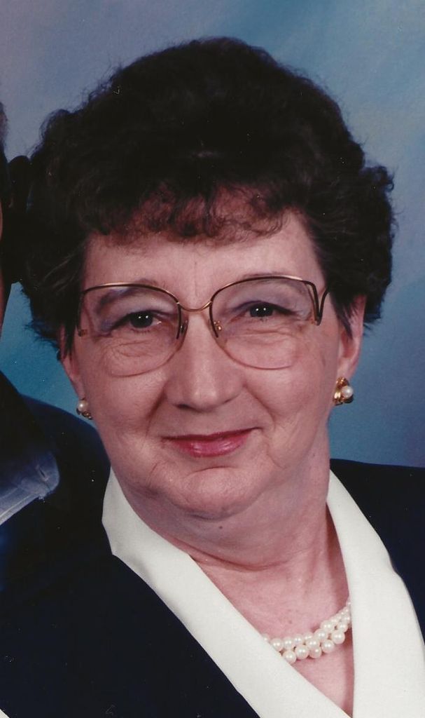 Mrs. Pauline Brackett Van  Dyke,83