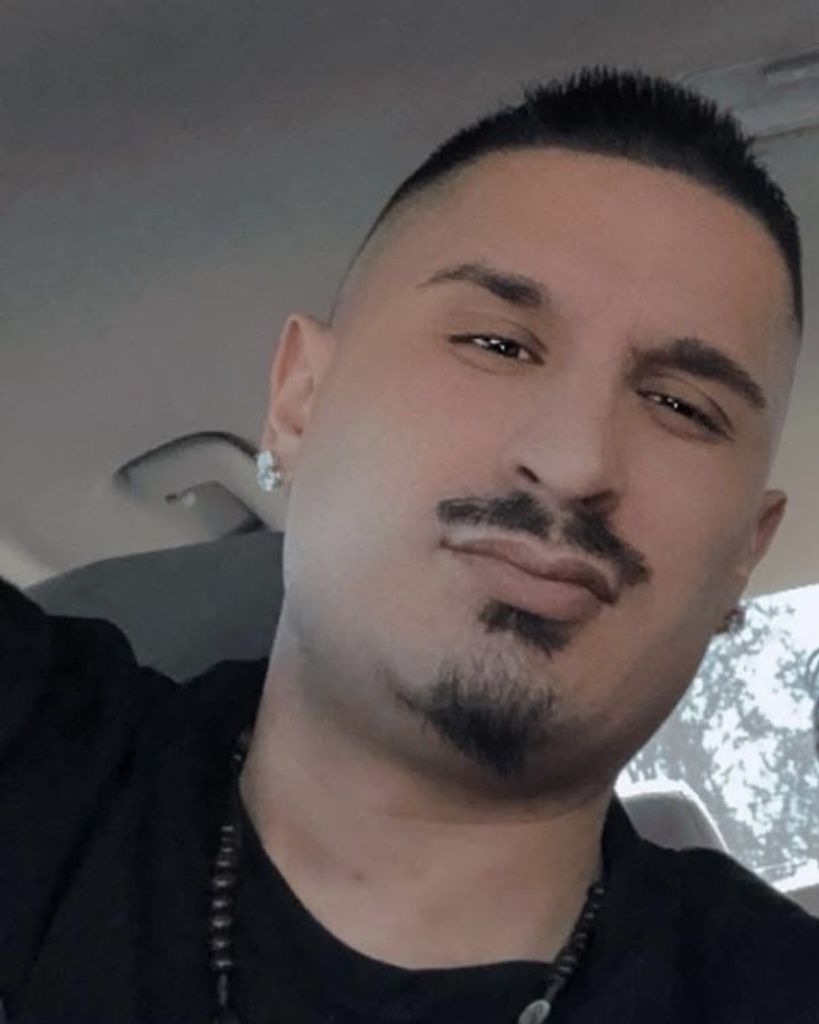 Corsinio Gene Martinez Profile Photo