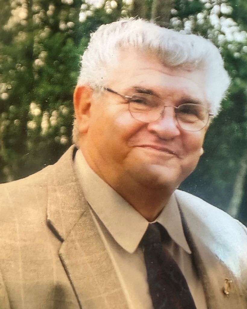 Bradford B Lanthier