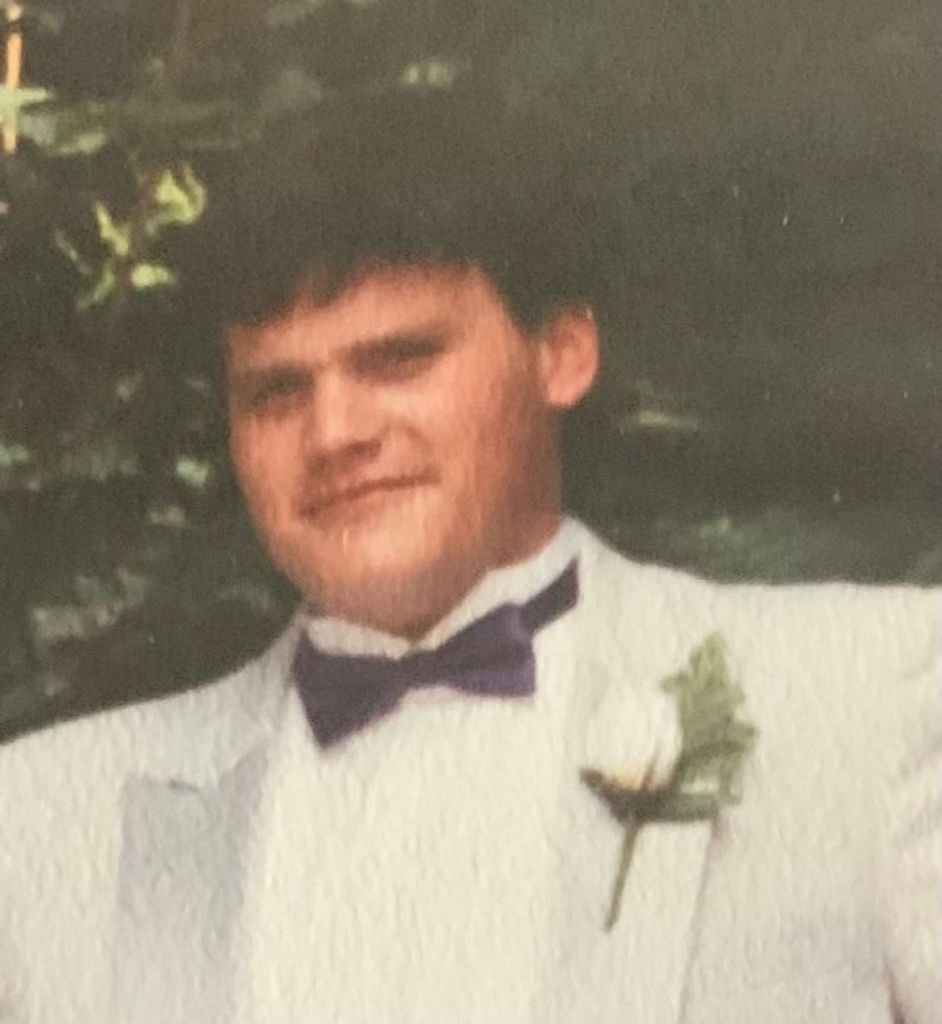 Edward Riggins