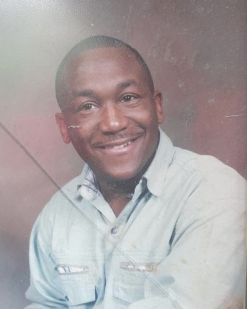 Darren Lamont Robinson (Aka "Black") Profile Photo