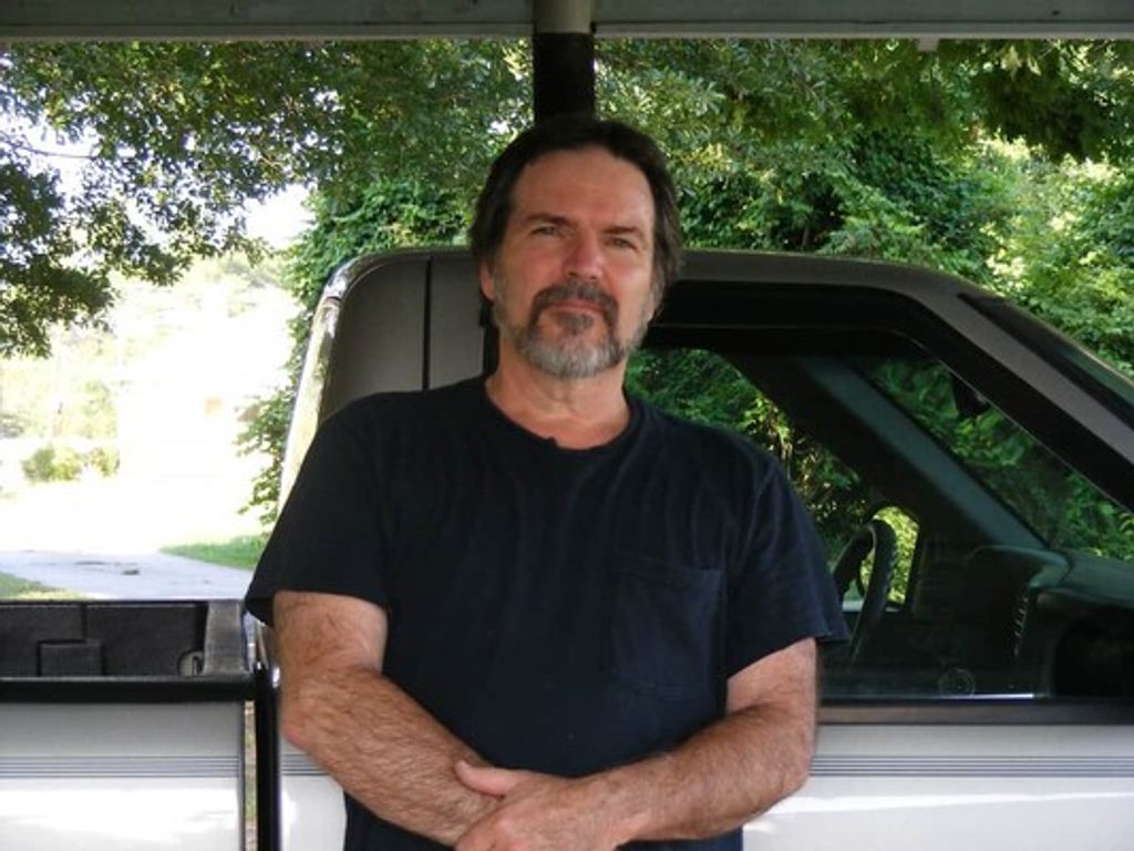 Michael Thomas Farmer Profile Photo