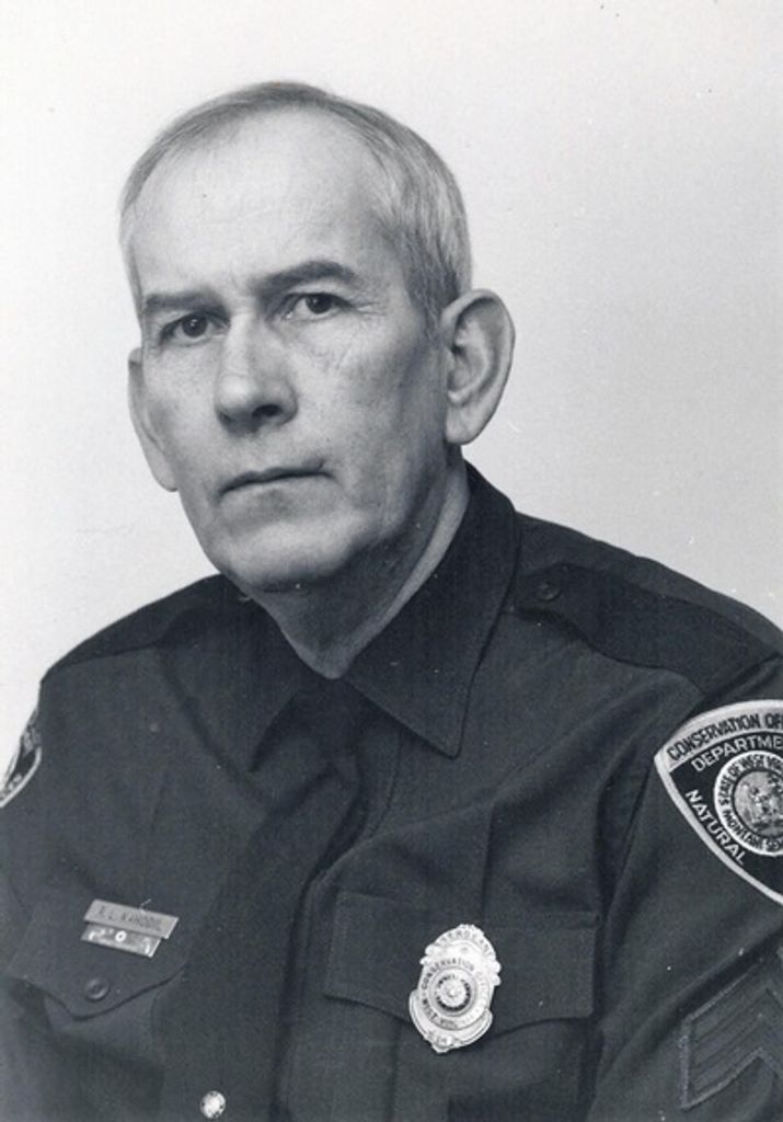 Robert Lee Nahodil Profile Photo