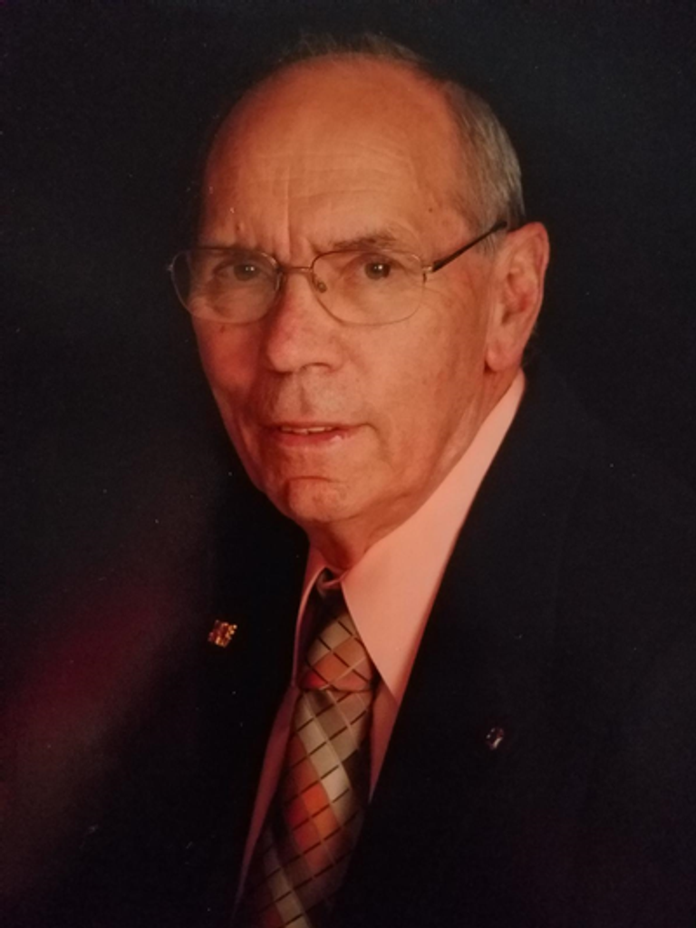 Gerald "Gerry" J. Luebbering Profile Photo