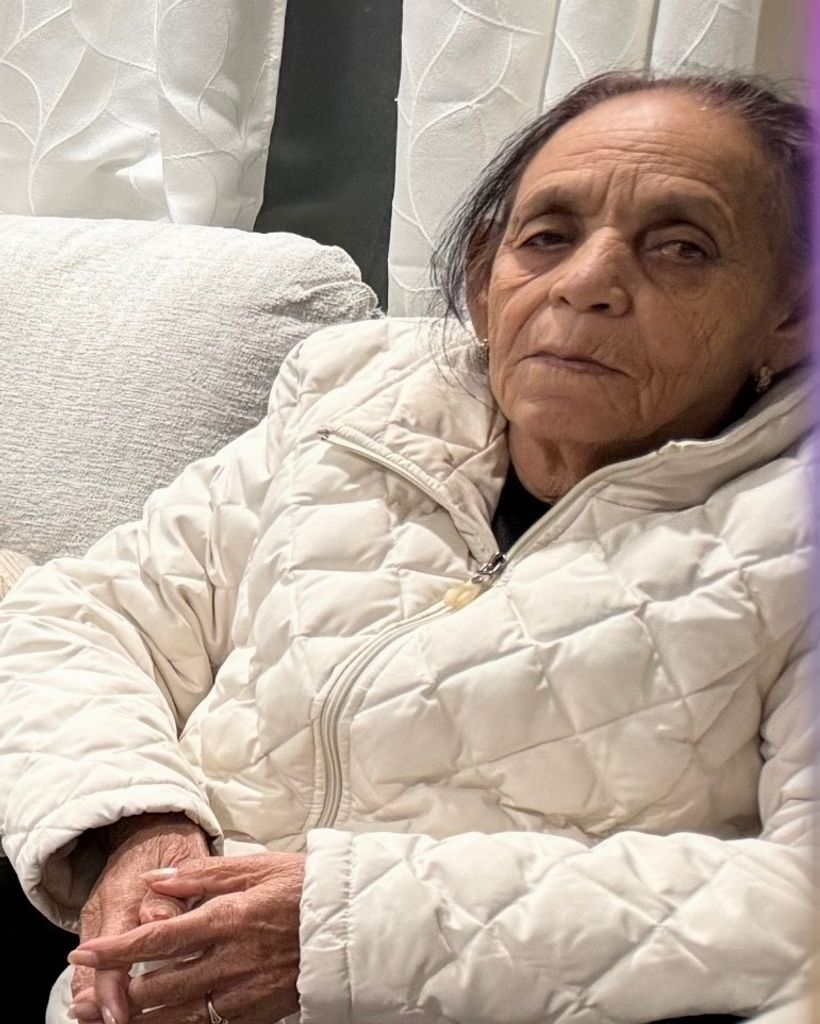 Candida Rosa Fernandez Marmol