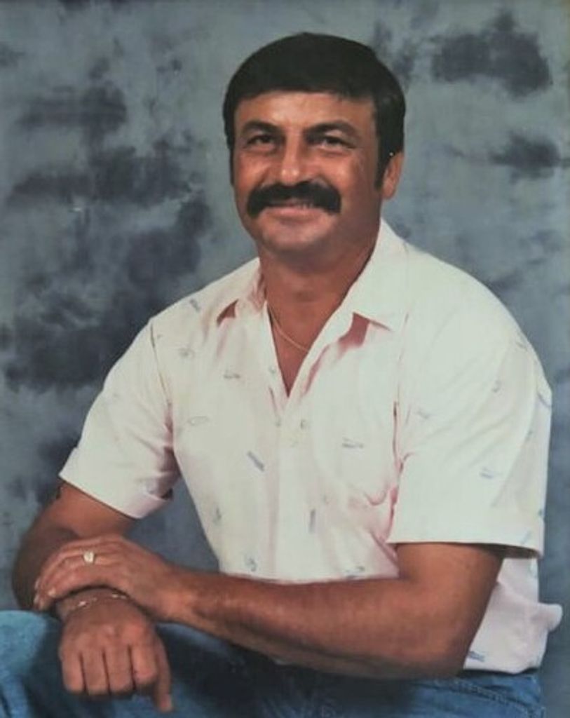 Charles Weaver Profile Photo