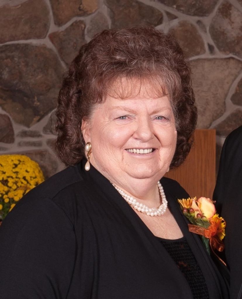 Osta Maxine (Arms)  Hoexter