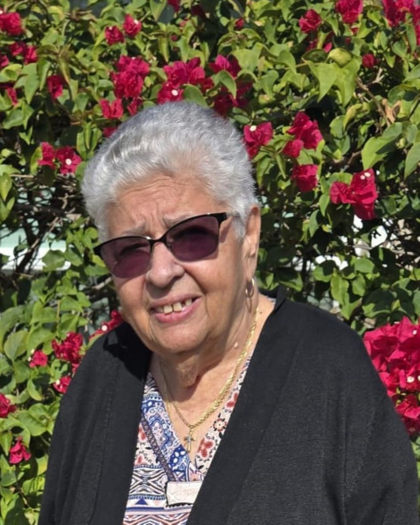 Rosa M. Cruz Profile Photo