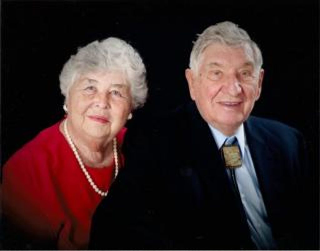 
Warren
 
Roberts
 Profile Photo