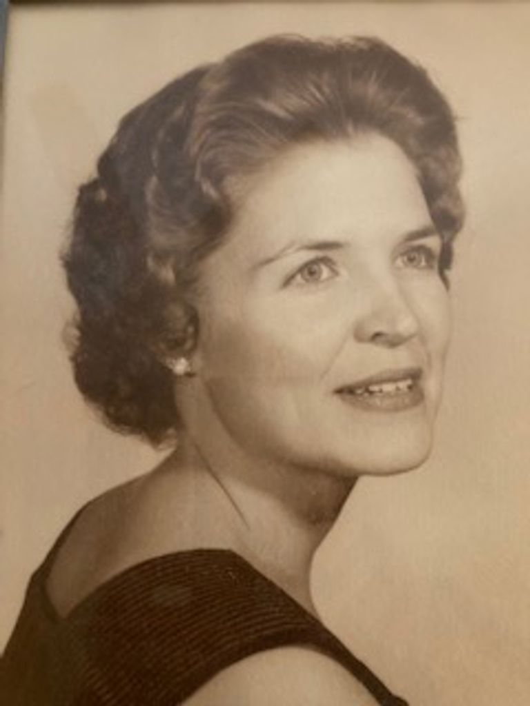 Betty Joan Damke