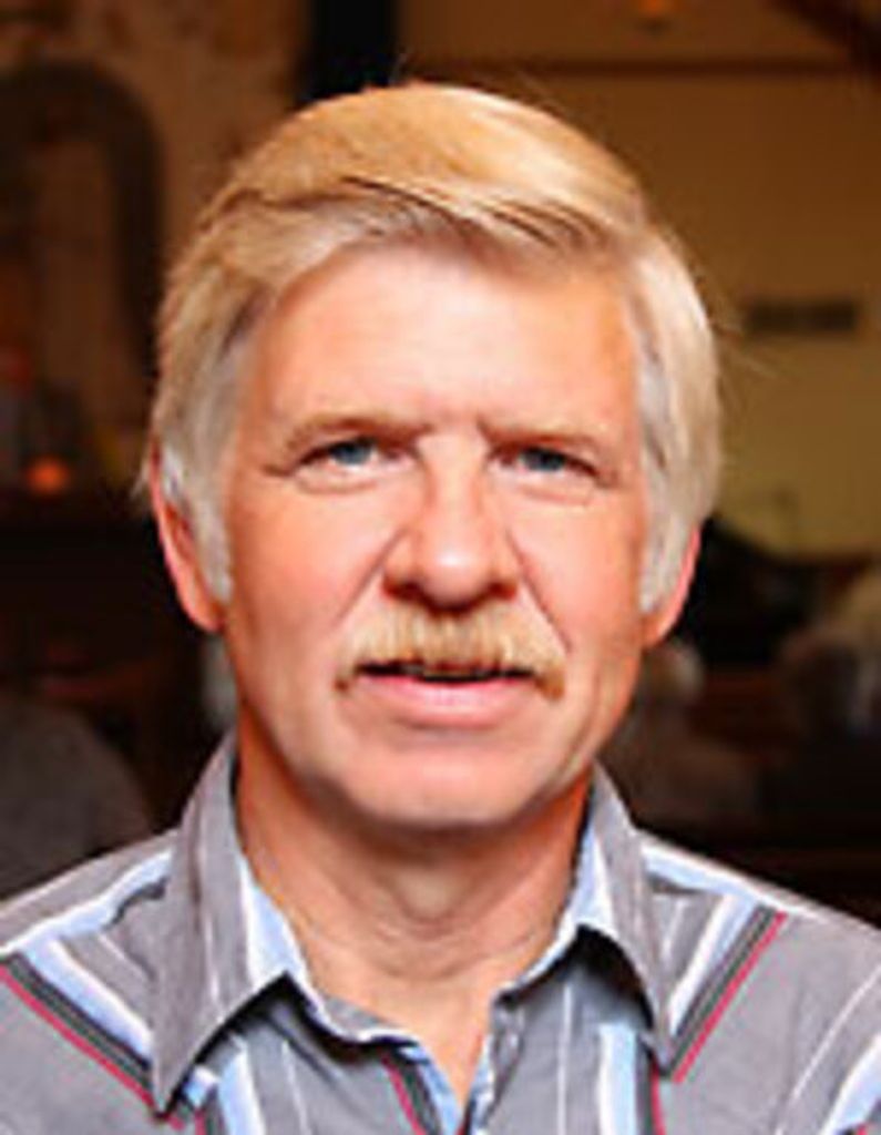 Scott Alon Chambard Profile Photo