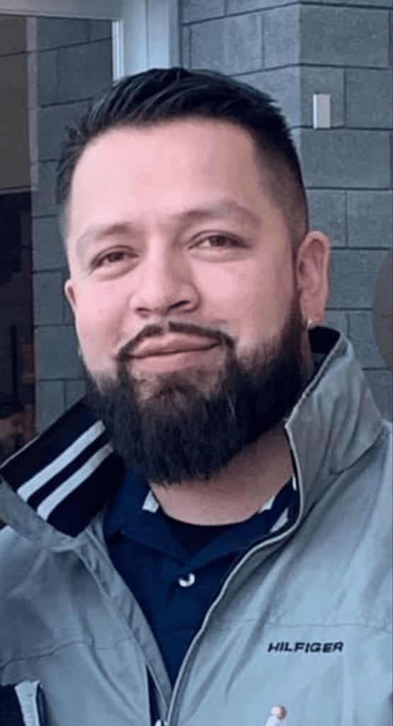 Ernesto Rivera Flores