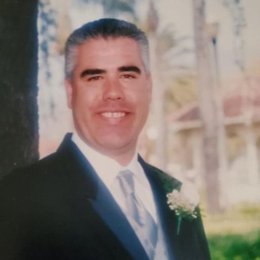 Robert Perez Profile Photo
