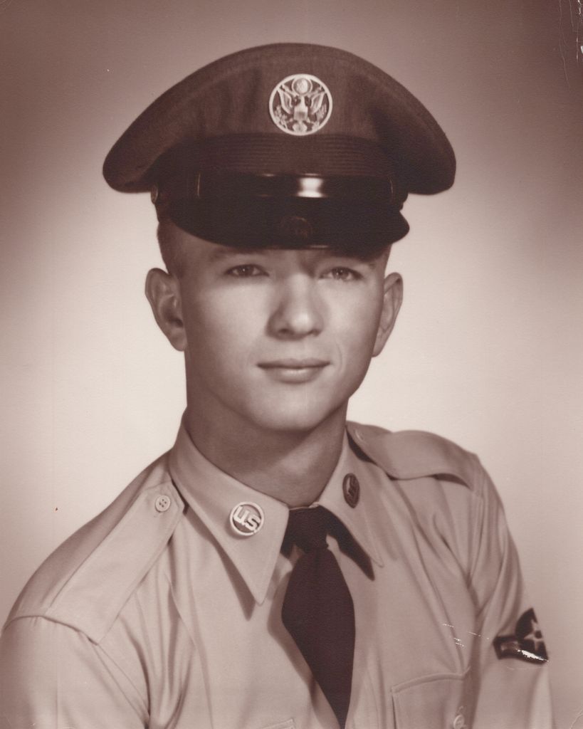 Dennis Max Sidwell Profile Photo