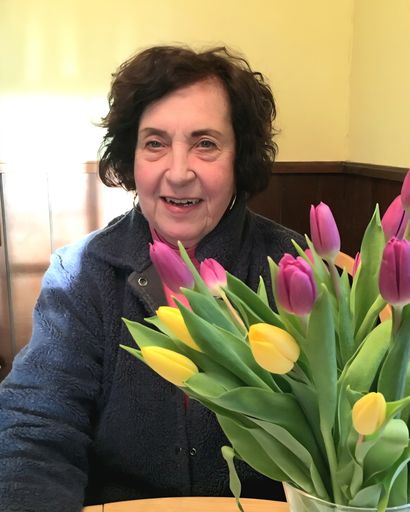 Gloria I. Luthman's obituary image