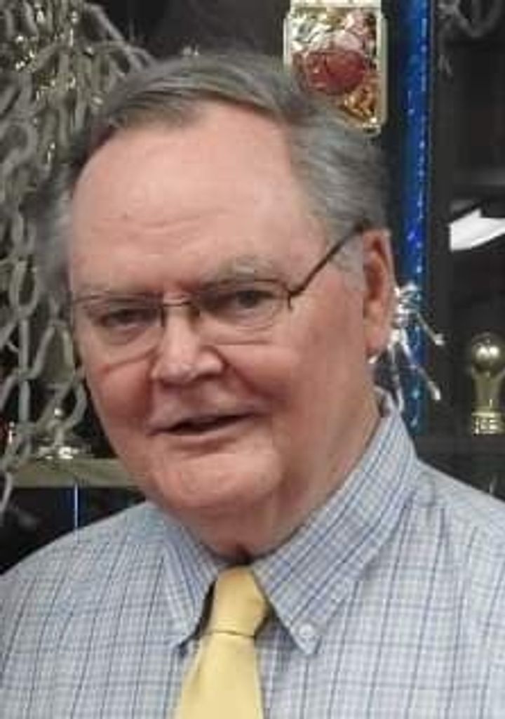 Stephen J. Hulshizer Profile Photo