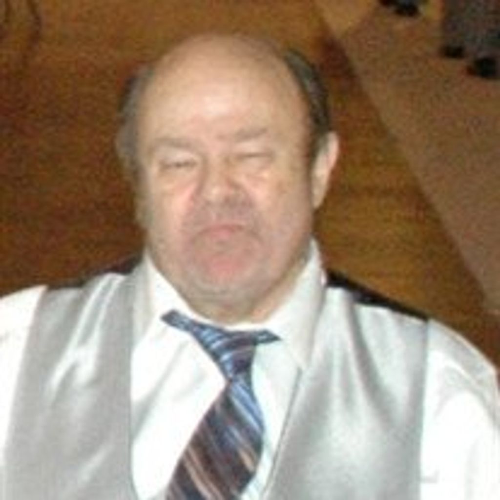 Jon Hull Sr.