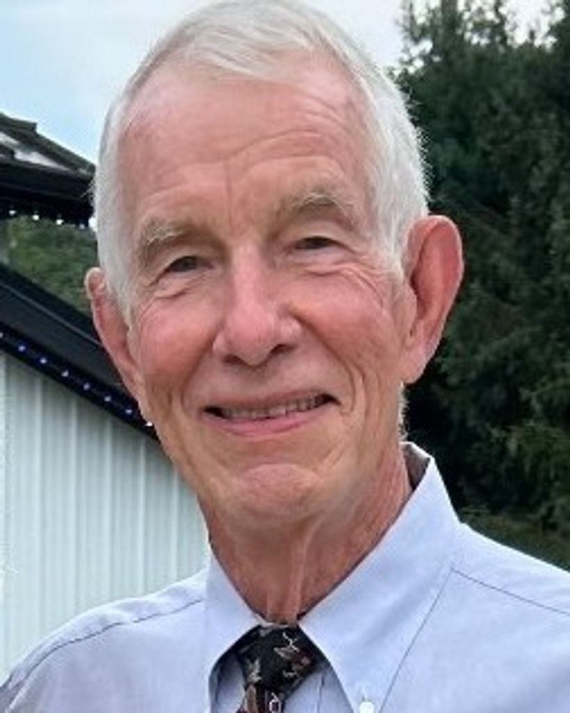 Thomas Curtis Profile Photo