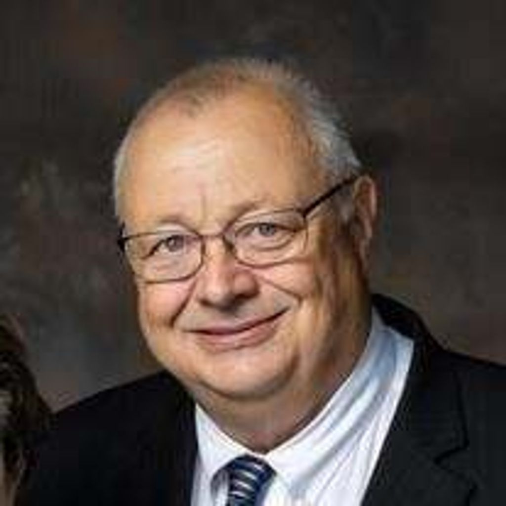 Dwight Lee Cross Profile Photo