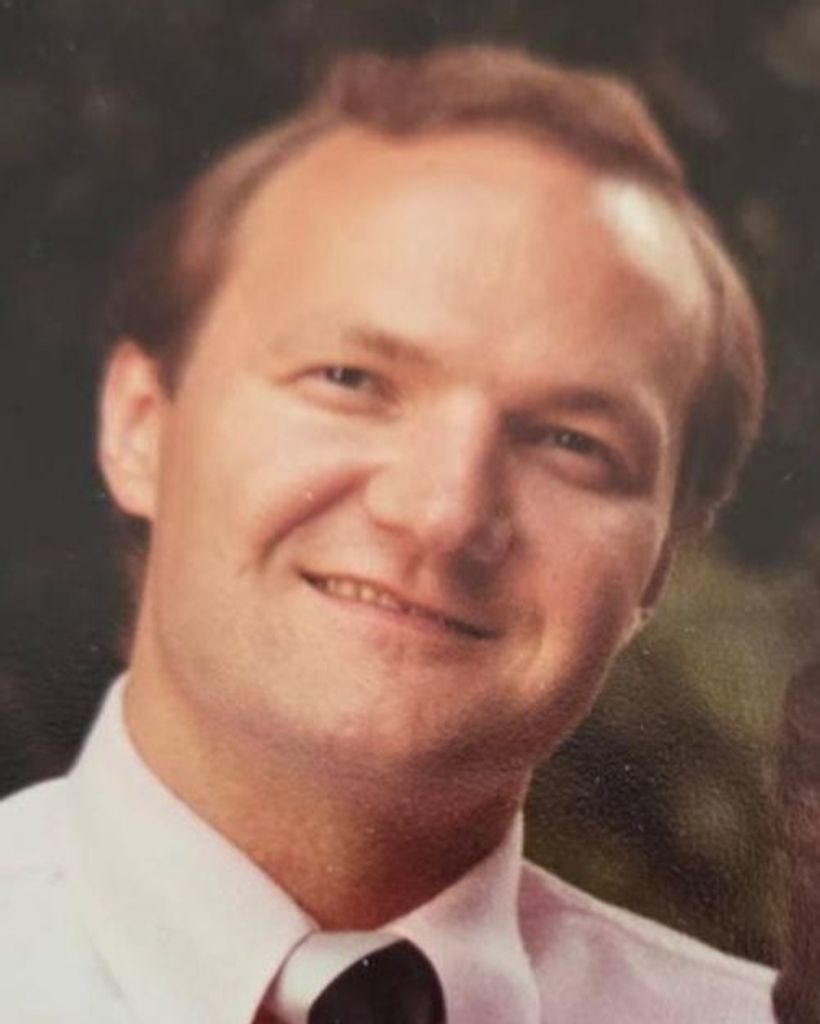 Erik J Puusalu