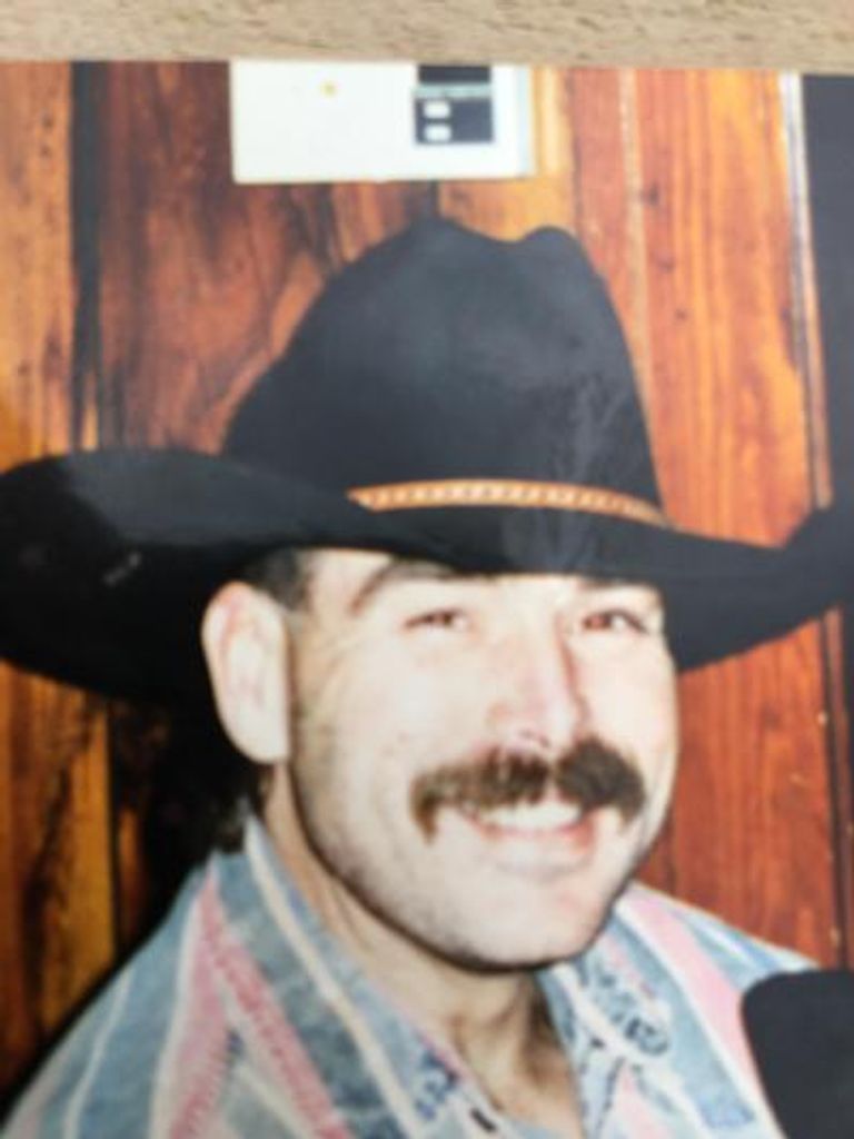 Mark Allen Gillis Profile Photo