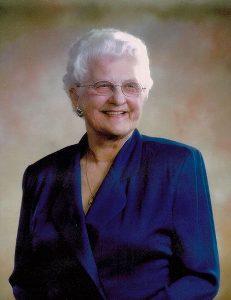 Elizabeth Krajewski Hodukavich Profile Photo
