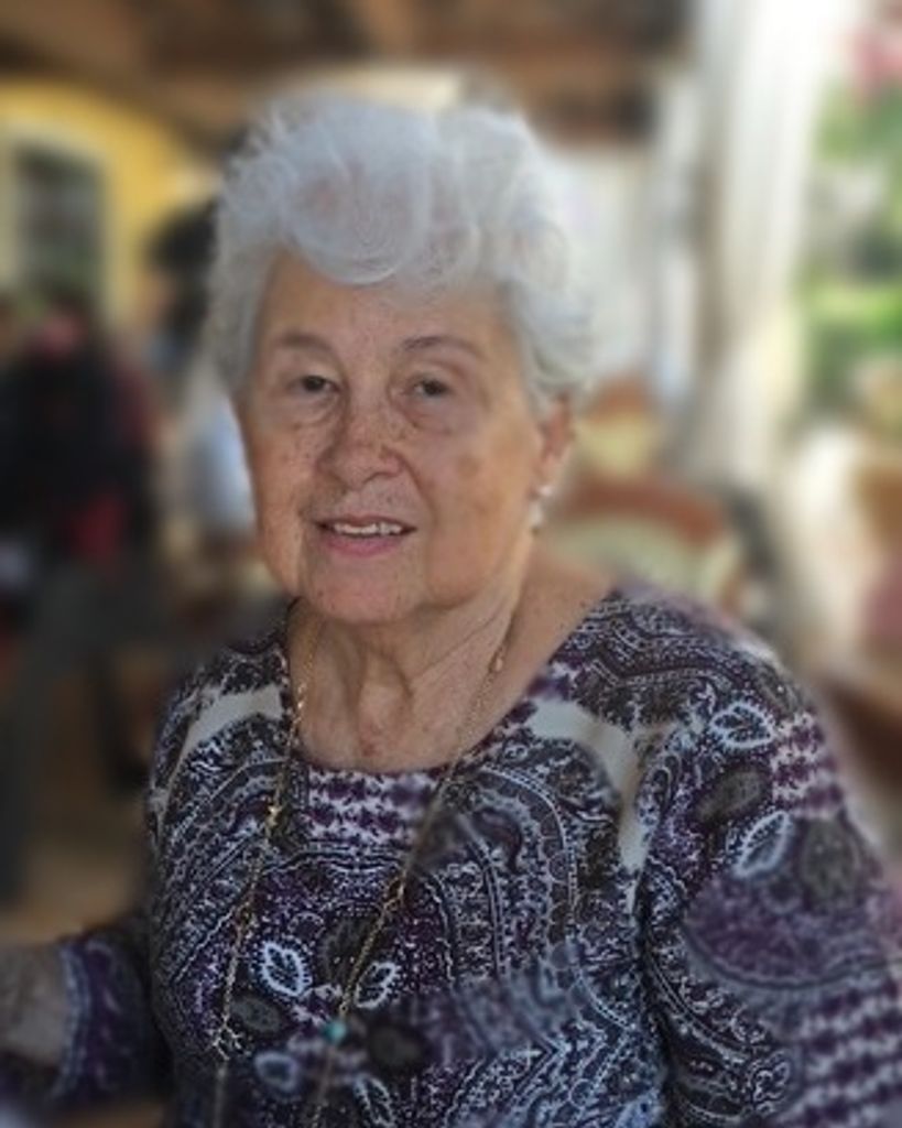 Esther Lacambra